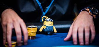 Neymar jugador de futbol y de poker